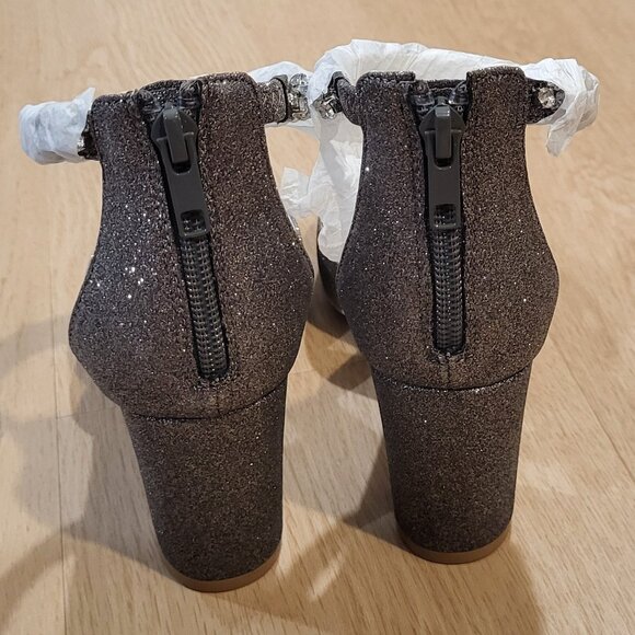 Oleg Cassini Crystal Strap Glitter Pointed Toe Block Heels Size 6 - Picture 6 of 8